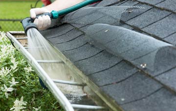 Bedfordshire gutter cleaning costs
