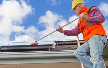 Bedfordshire soft wash roof cleaning